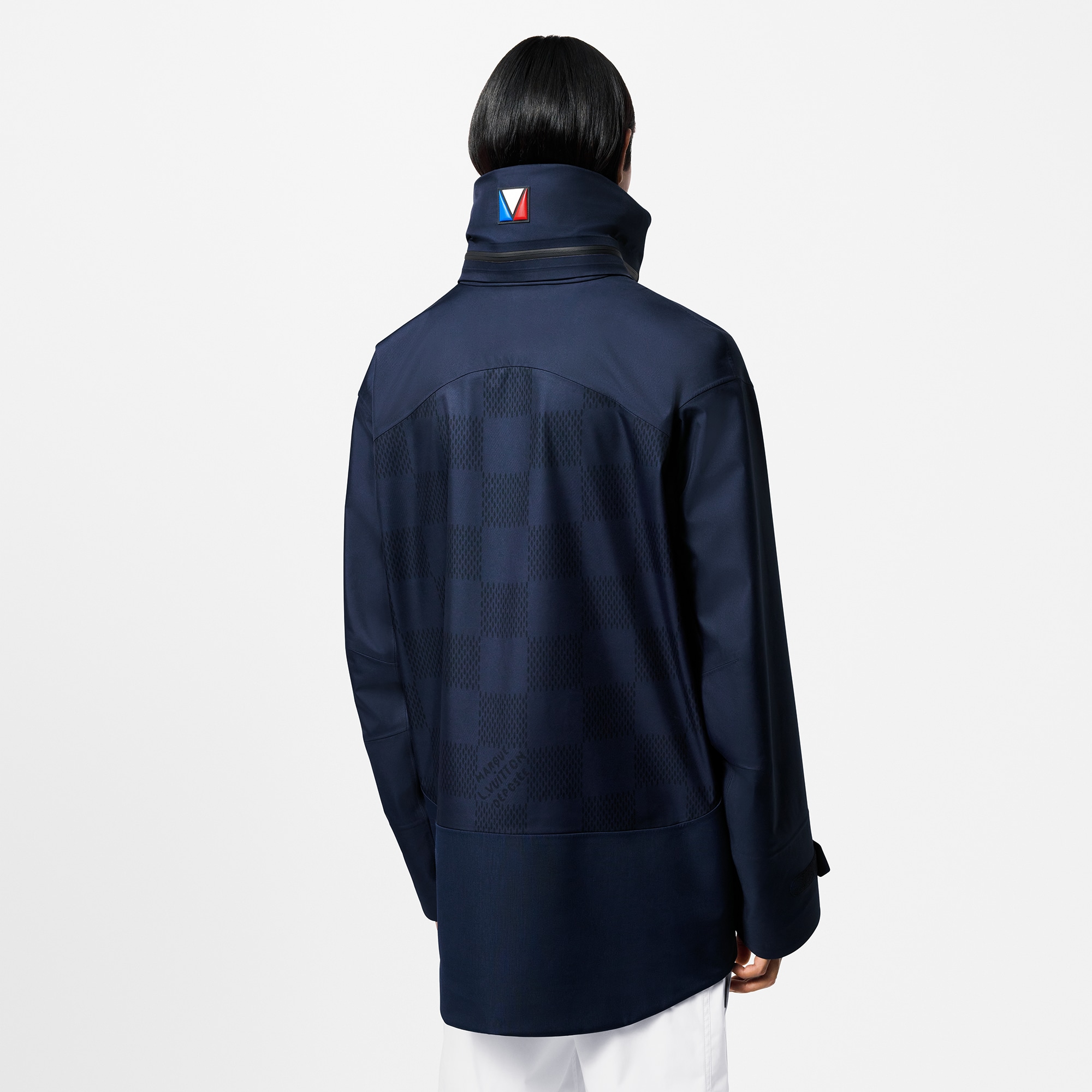 louis-vuitton-technical-mid-